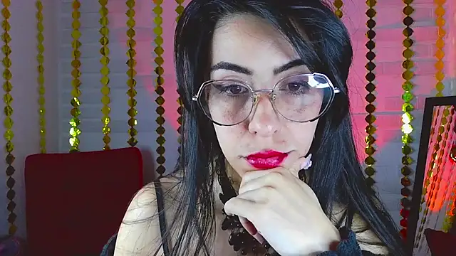 sky girl1 online show from March 8, 3:39 am