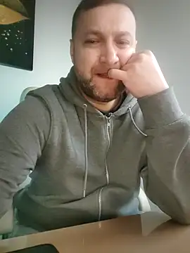 nadir sinz online show from March 12, 5:13 am