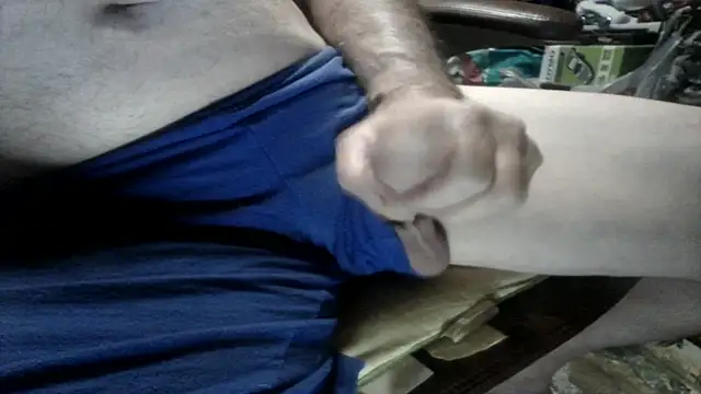 Snapshot of russtee chatting on November 17, 8:57 pm russtee online show from November 17, 8:57 pm