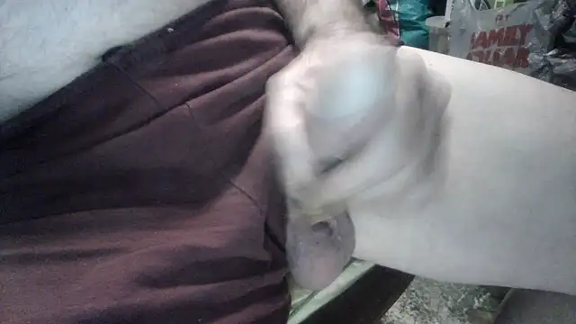 Snapshot of russtee chatting on November 8, 8:01 pm russtee online show from November 8, 8:01 pm