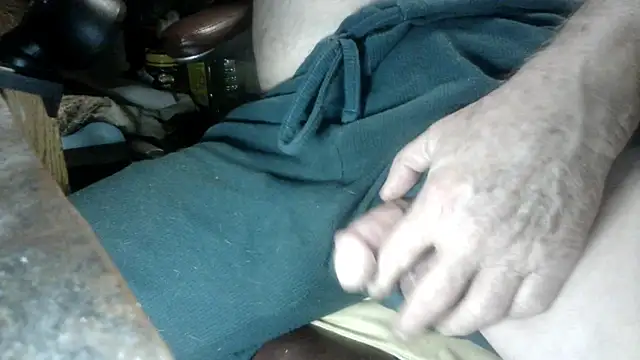 russtee online show from March 20, 7:59 pm