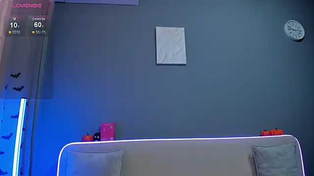 Malika Lisan online show from October 31, 3:03 am