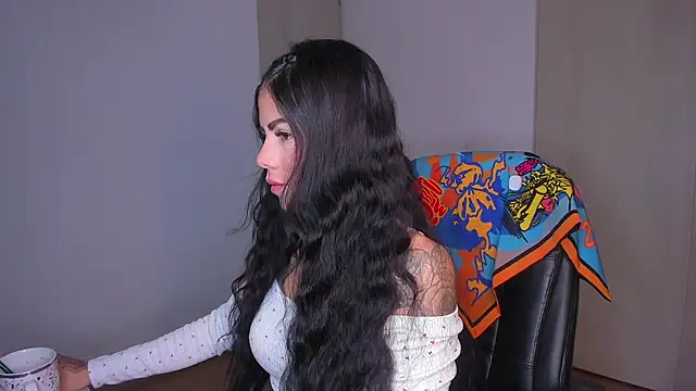 Snapshot of Lisegg_ chatting on September 18, 9:45 am Lisegg online show from September 18, 9:45 am