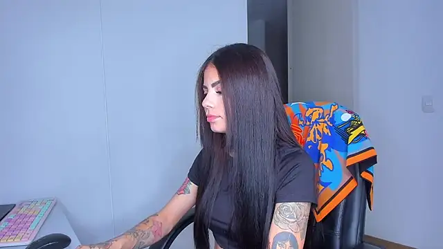 Lisegg  online show from April 15, 10:32 am