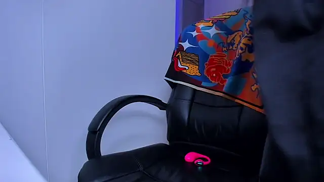 Lisegg  online show from March 28, 12:39 pm