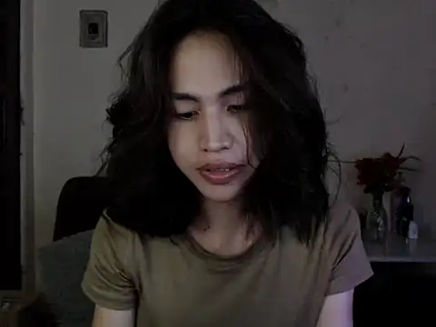  FoxyFlair online show from April 3, 8:37 pm