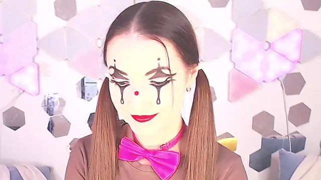 Snapshot of LexiKiss chatting on November 13, 11:30 pm LexiKiss online show from November 13, 11:30 pm