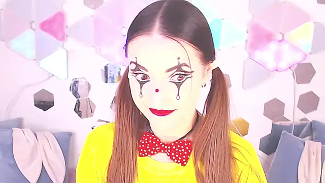 Snapshot of LexiKiss chatting on December 2, 10:44 pm LexiKiss online show from December 2, 10:44 pm