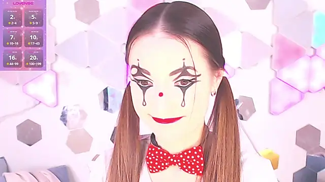 Snapshot of LexiKiss chatting on November 20, 12:22 am LexiKiss online show from November 20, 12:22 am