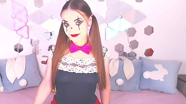 LexiKiss online show from July 14, 7:09 pm