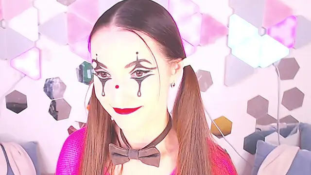 Snapshot of LexiKiss chatting on November 27, 10:43 pm LexiKiss online show from November 27, 10:43 pm