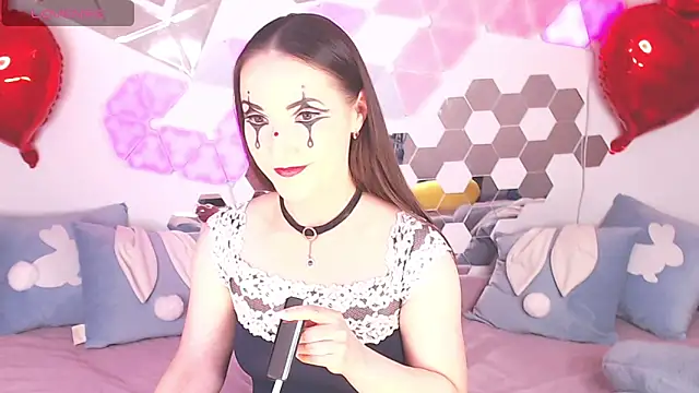 LexiKiss online show from March 12, 9:02 am