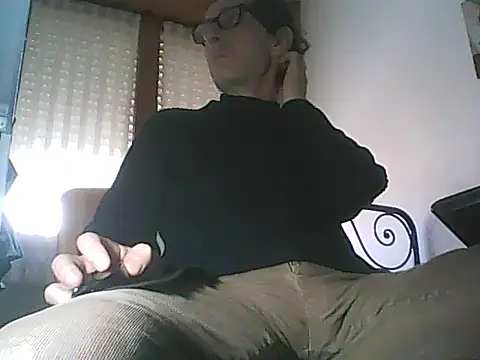 Snapshot of Moro_ra chatting on February 27, 1:00 pm Moro ra online show from February 27, 1:00 pm