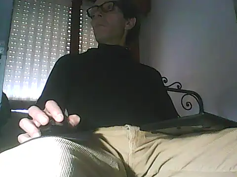 Moro ra online show from April 4, 12:01 pm