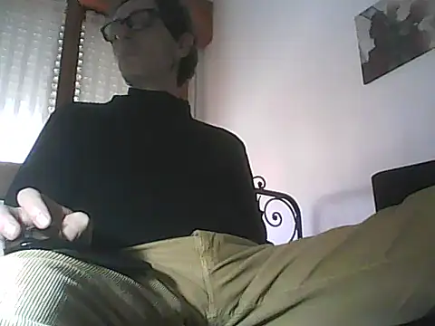 Snapshot of Moro_ra chatting on February 26, 12:49 pm Moro ra online show from February 26, 12:49 pm