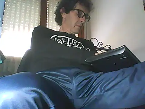 Moro ra online show from May 14, 12:02 pm