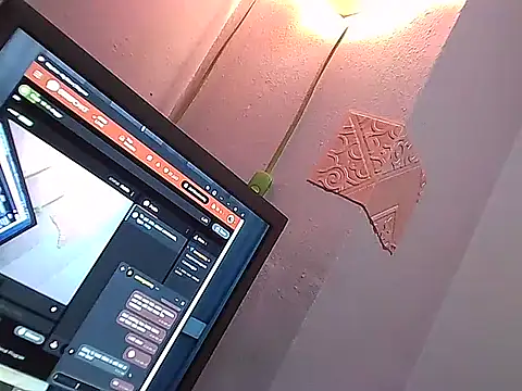 Snapshot of SexyAmanda32 chatting on February 27, 10:33 am SexyAmanda32 online show from February 27, 10:33 am