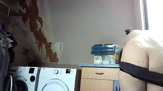 Snapshot of SexyAmanda32 chatting on October 31, 10:56 am SexyAmanda32 online show from October 31, 10:56 am