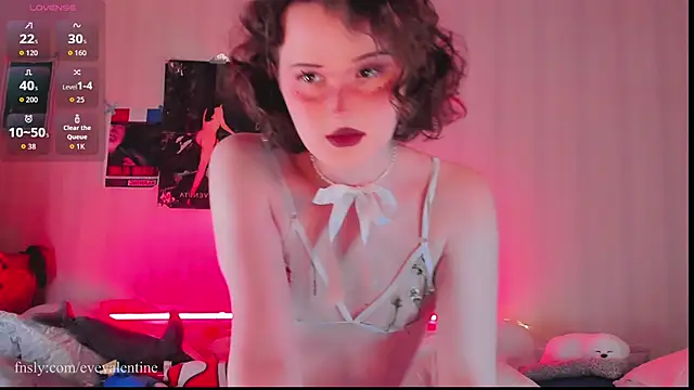eva vodkina online show from May 27, 8:27 pm