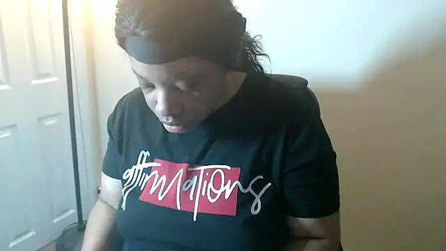 Sexymona1218 online show from March 9, 8:29 am