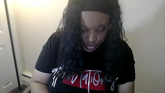 Sexymona1218 online show from February 13, 6:57 am