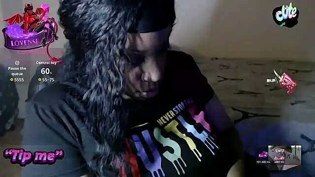 Sexymona1218 online show from December 22, 10:10 pm