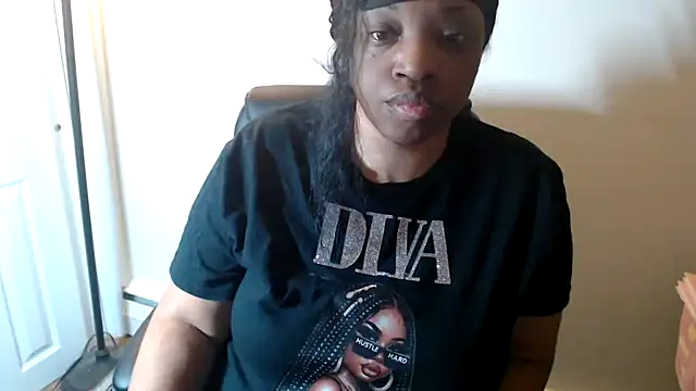 Sexymona1218 online show from April 14, 9:03 am