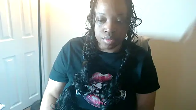 Sexymona1218 online show from March 25, 9:30 am