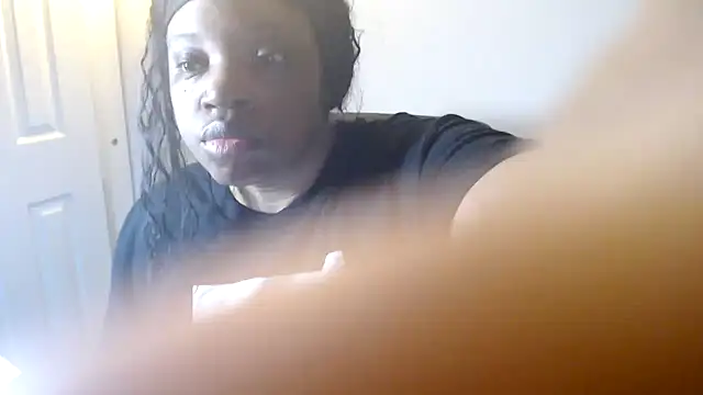 Sexymona1218 online show from May 26, 4:21 am