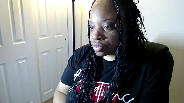 Sexymona1218 online show from January 5, 10:57 pm