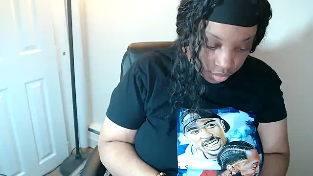 Sexymona1218 online show from April 23, 8:32 am