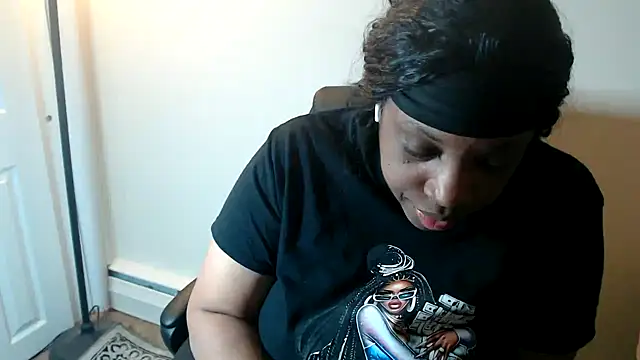 Sexymona1218 online show from April 10, 11:45 pm