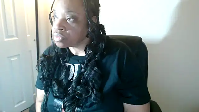 Sexymona1218 online show from March 28, 7:09 am