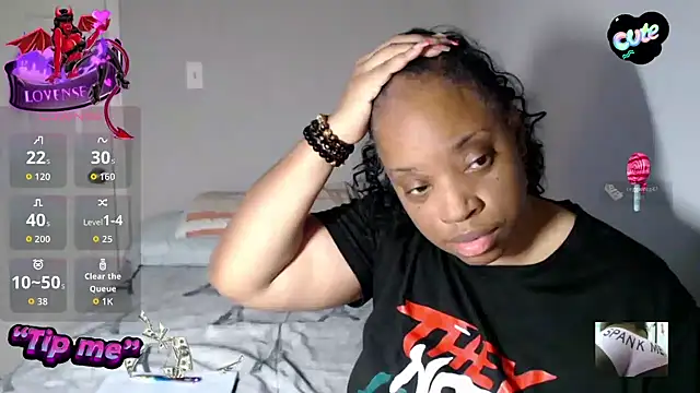 Sexymona1218 online show from November 10, 11:21 pm