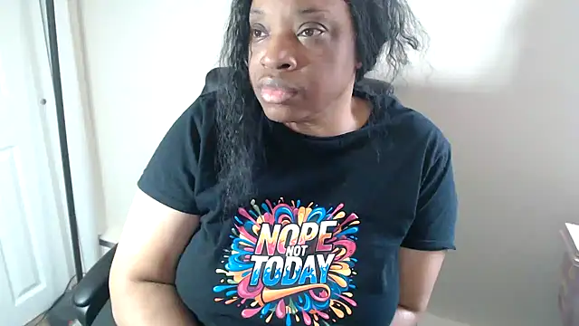 Sexymona1218 online show from April 13, 2:21 pm