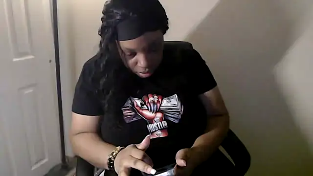 Sexymona1218 online show from April 26, 5:49 am