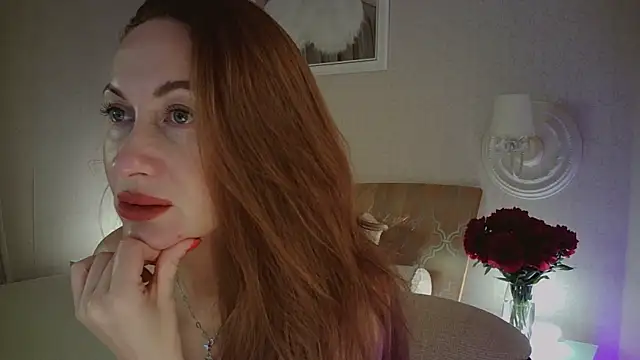 Snapshot of Luna_Hoty chatting on May 22, 5:55 pm Luna Hoty online show from May 22, 5:55 pm