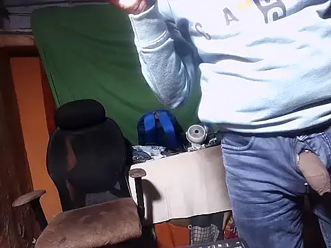 desiboy1101 online show from January 11, 2:57 pm