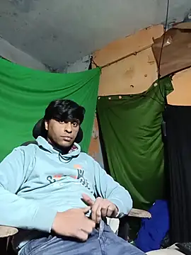 desiboy1101 online show from February 13, 1:55 pm