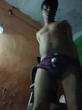 desiboy1101 online show from April 13, 2:21 pm