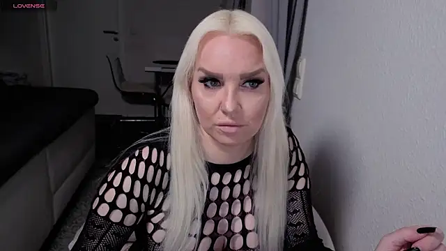 MIA-XXX online show from June 4, 1:54 am