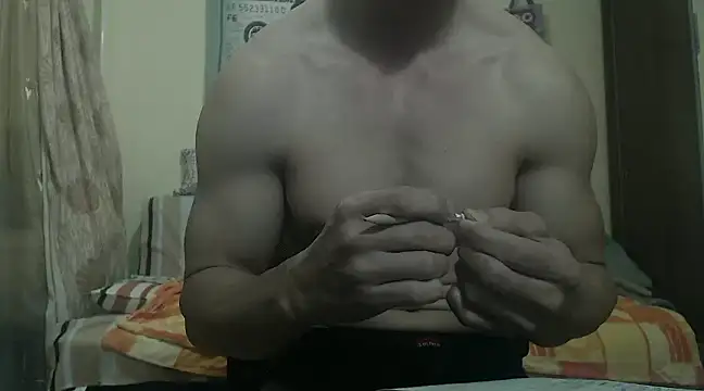 SexyMuscled online show from February 10, 9:36 pm
