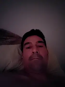Snapshot of dick81 chatting on June 9, 11:28 pm dick81 online show from June 9, 11:28 pm