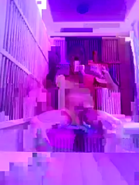 Snapshot of dick81 chatting on March 31, 9:17 pm dick81 online show from March 31, 9:17 pm