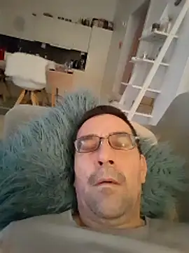 dick81 online show from February 1, 11:19 am