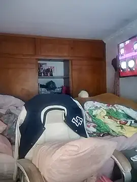 Daddys girl1 online show from October 9, 4:13 am