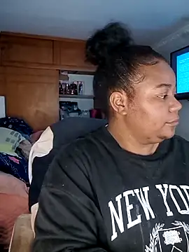 Daddys girl1 online show from December 19, 5:10 am