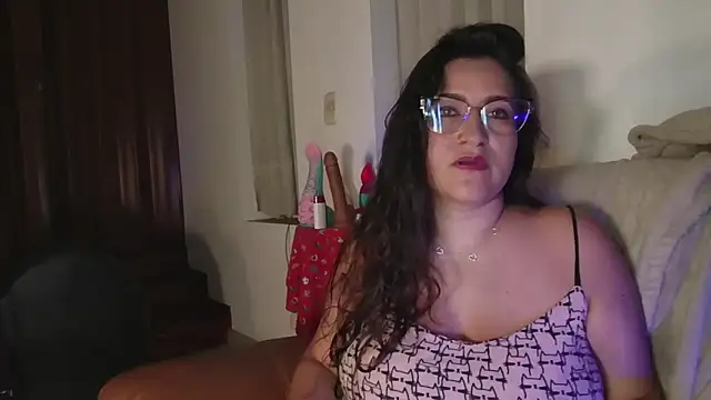 DeesseLuxure online show from November 10, 3:55 am