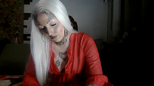RoxxyInk online show from March 15, 10:28 pm