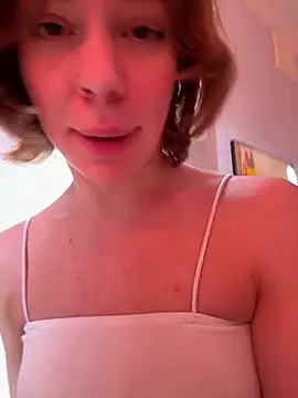 Oopsfoxy online show from January 26, 1:15 pm